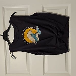 Large Salt Life crop top gray